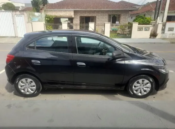 Chevrolet Onix JOY Hatch 1.0 8V Flex Mec. 4P 2019
