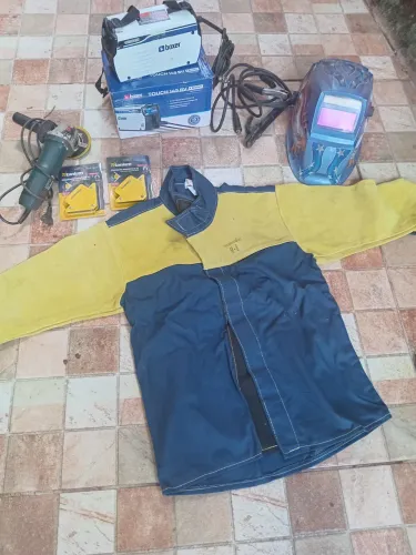 Máquina de solda  mas quiti  de material $1.100