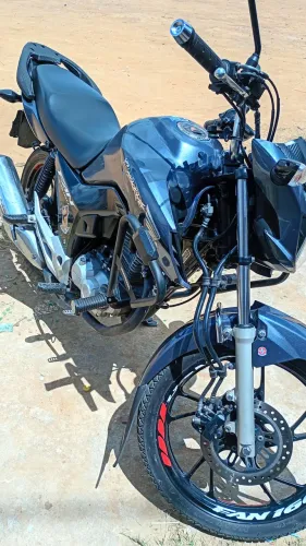 Moto ? 160 fan ano 2024