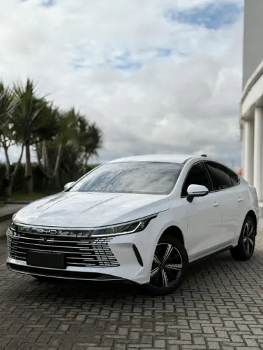 BYD King GS 1.5 16V Híbrido Aut. 2025