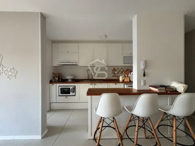 Apartamento Garden Alto Padrão com Jacuzzi, Lareira e Área Privativa Paulo Lopes/SC