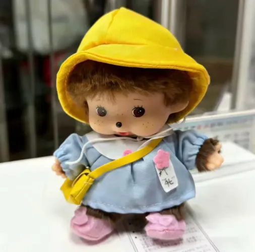 Monmonichi de Uniforme Escolar Monchhichi