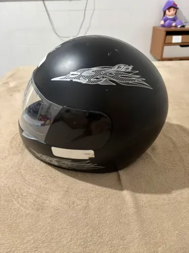 Capacete