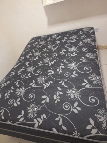 Cama box casal