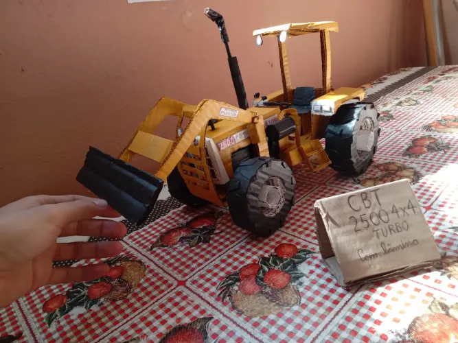 Miniatura de trator 