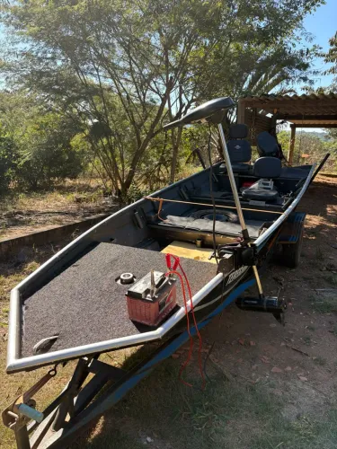 Canoa motor Mercury 30 