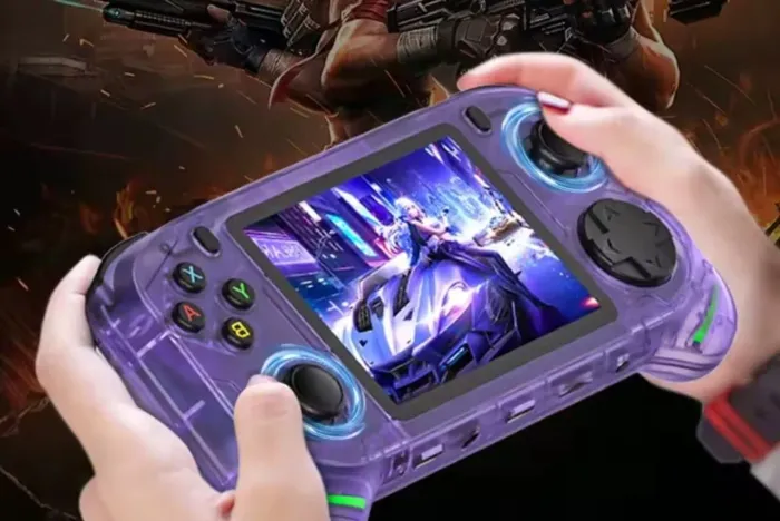 Console portátil com mais de 15 mil jogos, PS1, N64, PSP