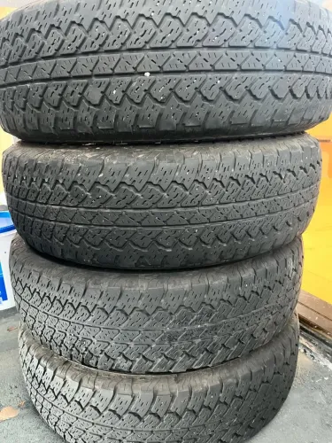 4 pneus BRIDGESTONE DUELER 245/75 R17