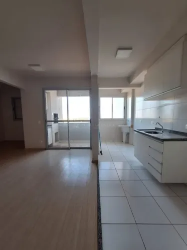 Apartamento Padrão em Maringá