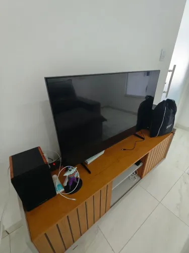 Smart TV Samsung UN43DU7700GXZD 43" UHD 4K Crystal