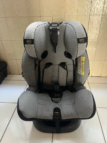Cadeirinha elevação infantil