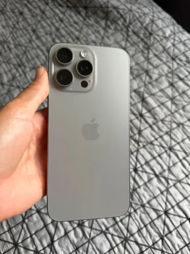 iPhone 15 pro Max 512