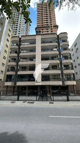 Apartamento com 3 dormitórios sendo 1 suíte e 1 vaga de garagem em Itapema/SC