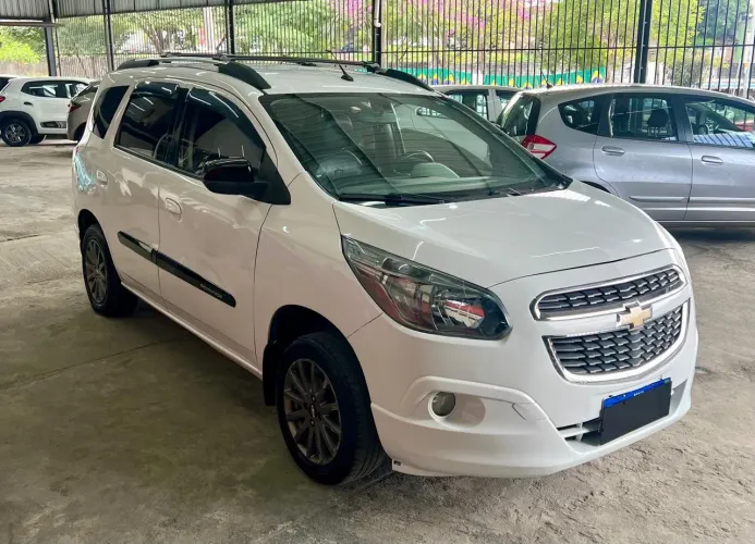 Chevrolet Spin Advantage 1.8 8V Econo.flex 5P Aut. 2015