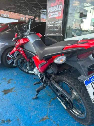 Moto em perfeito estado de funcionamento parcelamos até 48 x