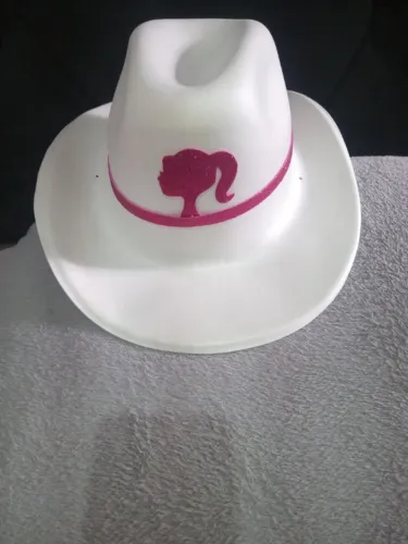 Chapéu de Eva branco da Barbie