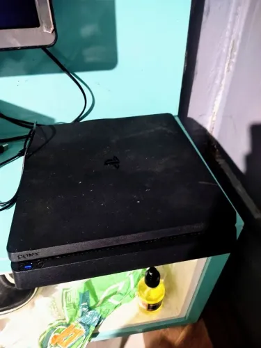 PS4 PRO 1TB
