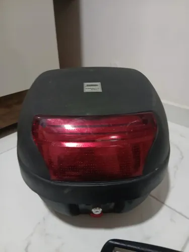 Baú para moto.