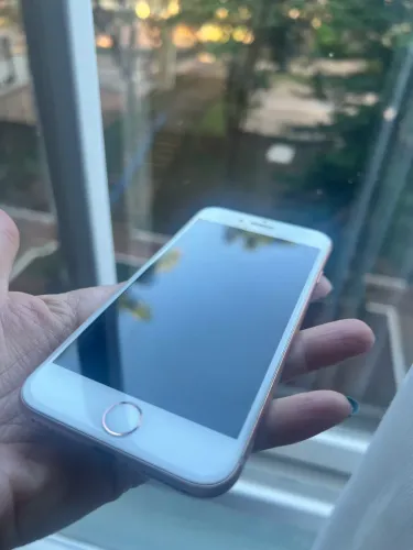 iPhone 8 128g