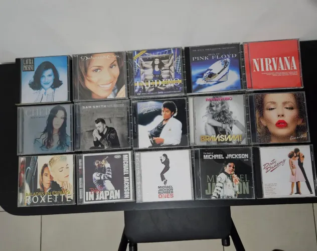Cd - Michael Jackson, Laura Pausini, Nirvana etc...
