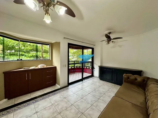 Apartamento à venda nas Astúrias no Guarujá | Omega Imóveis