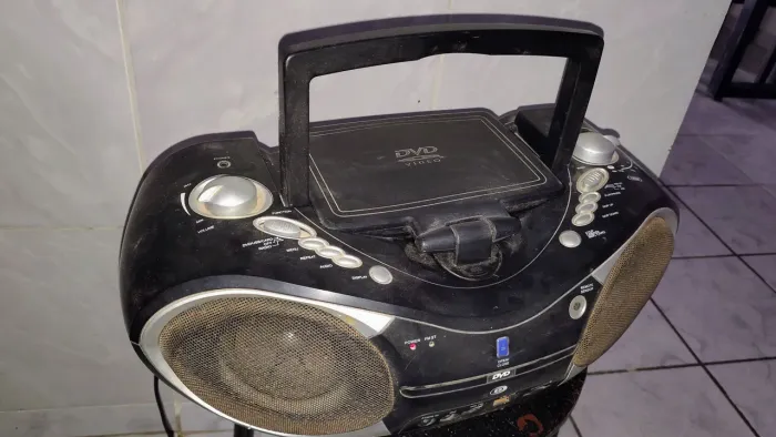 Som Mini System com DVD