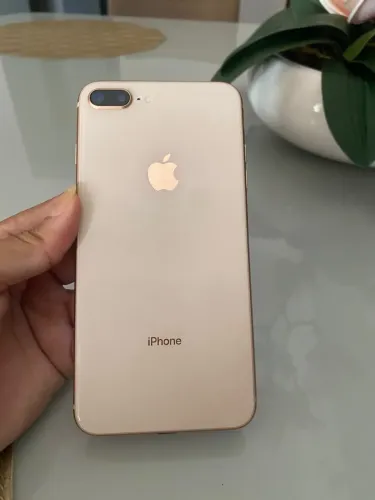 IPhone 8 Plus