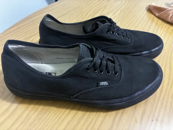 Tênis masculino vans original TAM. 41