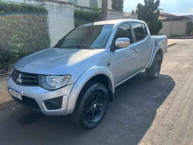 Mitsubishi L200 Triton HPE 3.2 CD TB Int.diesel AUT 2008