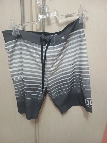 Bermuda Hurley Phantom tamanho 30 bolso de ziper