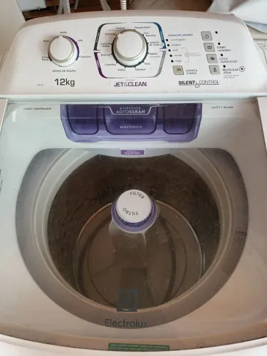 Lava roupas Electrolux Jet&Clean 12 kg