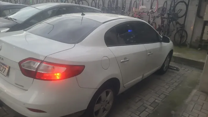 Renault Fluence Sed. Dynamique 2.0 16V Flex Mec. 2013