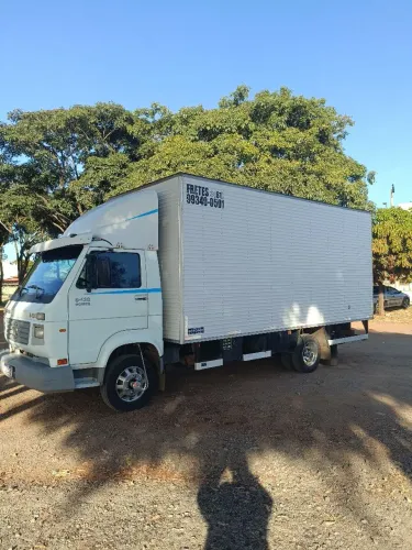 Caminhão vw 8120 bau