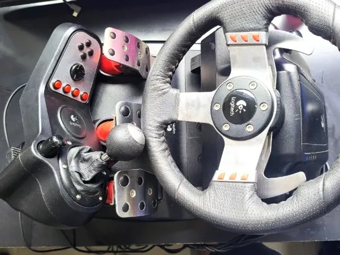 Volante Logitech G27 + Cambio manual ampliado Original + Pedais Freio,Acelerador,Embreagem