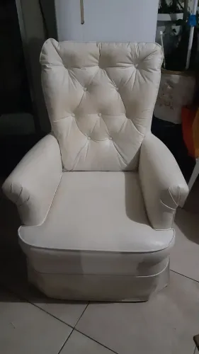 Vendo Poltrona semi nova