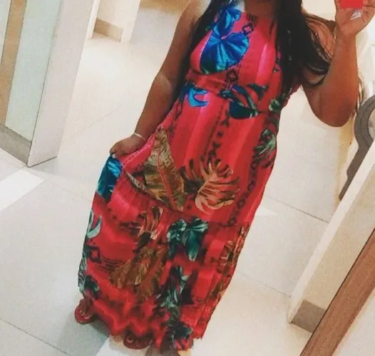 Vestido longo veste do 38 ao 46 tranquilo