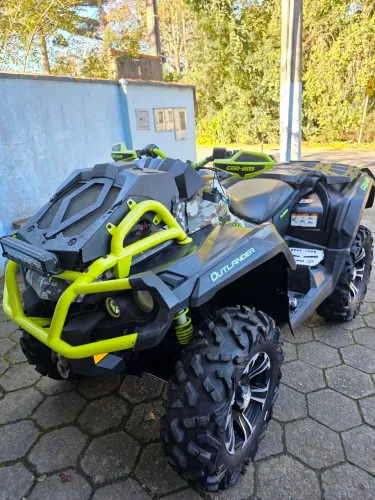 Quadriciclo Can-Am Outlander Xmr 1000, ano 2016