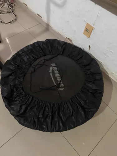 Vende peças academia 