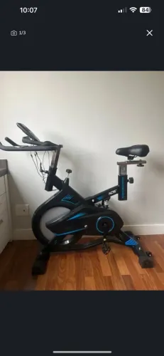 Bicicleta Estática de Spinning