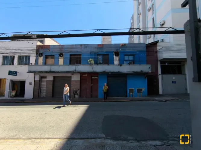 CASA comercial para reformar