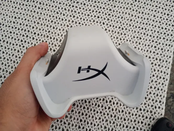 Base carregamento HyperX PS5
