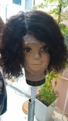 Lacefront humano