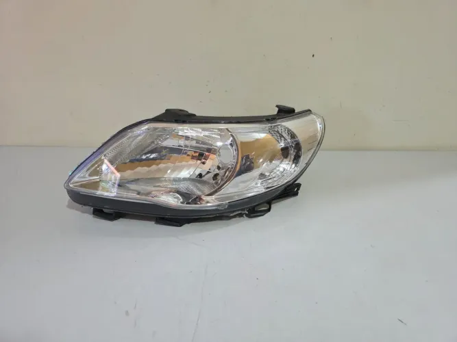 Farol esquerdo Gol / Voyage / Saveiro G5 2008/2009/2010/2011/2012