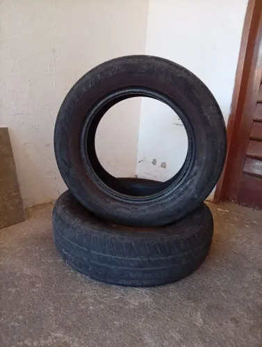 Pneus