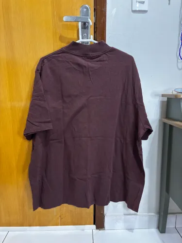 camisa clock house oversized fit marrom tamanho GG gola alta 