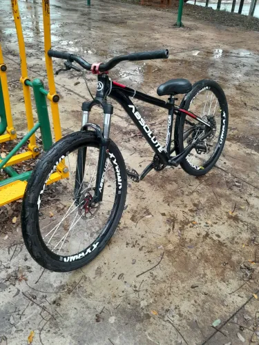 Vendo ou troco bike absolute nero 4 preta tamanho 15