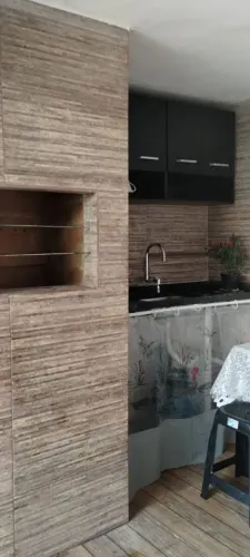 Alugo kitnet em vila de ótima localização em Rio das Ostras (região dos lagos) - 900,00