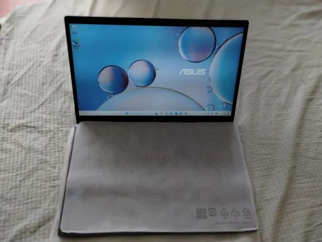Asus vivobook SSD 128 ( menos de um ano de uso)