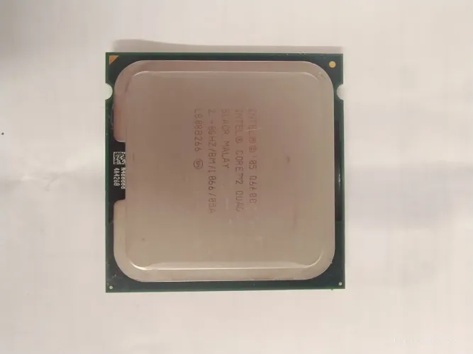 Processador Core 2 Quad Q6600 LGA 775 + Cooler Box
