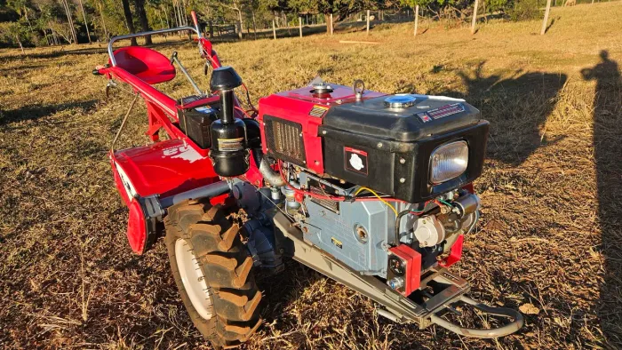 Micro trator (tobata) toyana 16,5 HP diesel